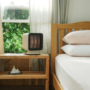 플러스마이너스제로 [본사직영] 리플렉트 에코히터 REH-400A