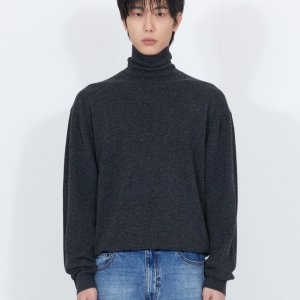 [일꼬르소] 에센셜 캐시미어 터틀넥 니트 차콜그레이 IESW4F503CG