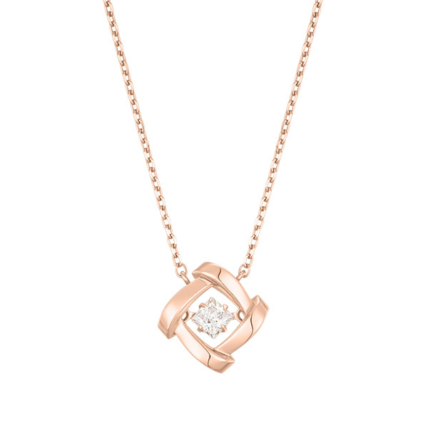 제이에스티나 미오엘로 목걸이