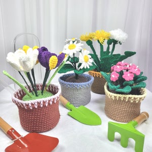 봄맞이 뜨개 꽃화분 책상꾸미기 예쁜 조화소품  , 점빵민빵