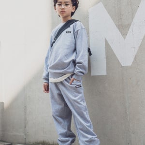 [엔비에이 키즈] 에센셜 상하세트(K243ST010P) 멜란지 그레이 K243ST010P