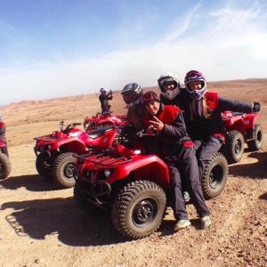 마라케시에서 출발하는 4륜 오토바이와 낙타 라이드 당일 투어