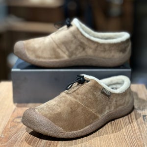 KEEN 킨 24FW 소량재고 하우저 여성 슬라이드 KNSO4F211W2