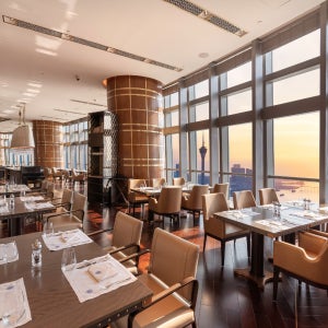 [뷔페 할인] 주하이 세인트 레지스 호텔 뷔페 | 마카오 타워 조망