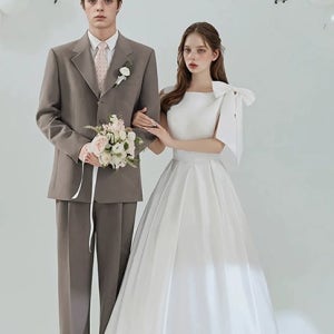 [대여] 숄더 빅리본 화이트 드레스 원피스 브라이덜샤워 피로연 컨셉사진 교복 학생복