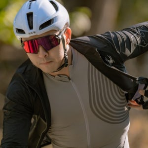 더턴 남성 사이클 그래픽 반팔 저지(TIER-0),SPJPCNFT506MGRY