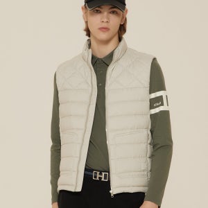 [헤지스 골프] [간절기필수템] 베이지 남성 에센셜 구스다운 패딩베스트 HUJU4D702I4