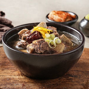 푹 고아 맛있는 뼈있는 소 갈비탕 700g(1~2인분) 2팩 (실온보관)