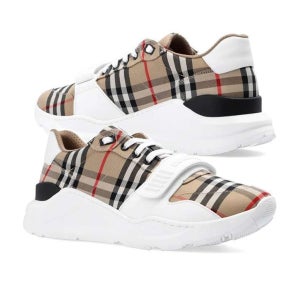 버버리 남성 아카이브 베이지 체크 스웨이드 레더 스니커즈 8048577 24FW 리지스 REGIS 로우탑 114595069