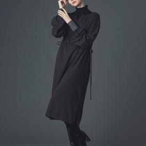 [페리메라] 로렌 스트링 원피스 (차콜)