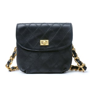 블랙퀼팅 스크류체인백