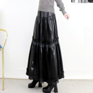 여심자극 블랙 프릴 티어드 A라인 밴딩롱 가죽 스커트[캉캉 긴치마 허리 밴드 고무줄 레더 레자 풀 봄 가을 겨울 고급 브랜드 편한 명품보세 데일리룩 디자이너 여행룩 기본 러블리]