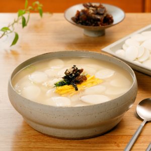 갓 도정한 국산 쌀로 만든 떡국떡 1kg 2팩