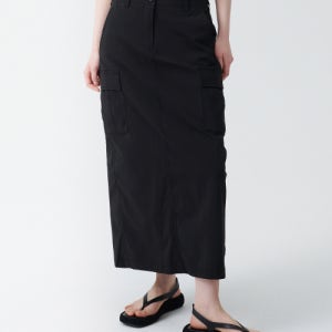 [무신사 스탠다드 우먼] 우먼즈 카고 맥시 스커트 [블랙] MWCSK4Z03-BK