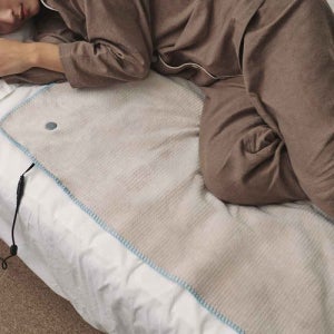 플러스마이너스제로 [본사직영] 카본 나노 히터 블랭킷 J010 탄소매트