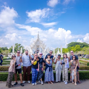 [호텔픽업] 치앙마이에서 출발하는 화이트 템플, 블랙 하우스&블루 템플 투어