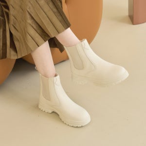 [헨리메인] 천연소가죽 H 첼시부츠 3.5CM H23WOJWB401