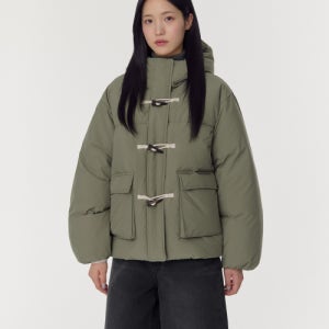 [무신사 스탠다드 우먼] 우먼즈 후디드 더플 숏 패딩 파카 [카키] MWDJPAZ14-KH