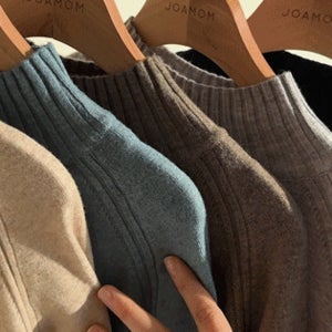 언발란스 폴라 니트