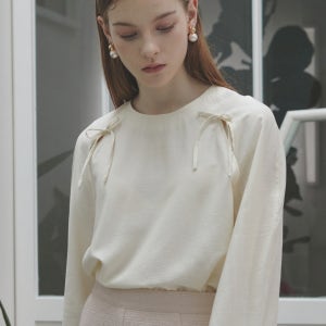 [리앙리에] 에디 리본 블라우스 - 크림 M223_BL001