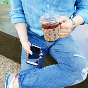 간편한! 🇰🇷우리말손잡이컵홀더🥃, 까망코스토리