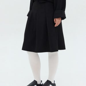 리플렉티브룸 ART TUCK MIDI SKIRT