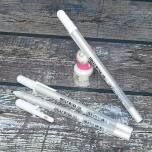 사쿠라 다꾸 필수템 겔리롤 0.5-1.0mm 화이트 1자루