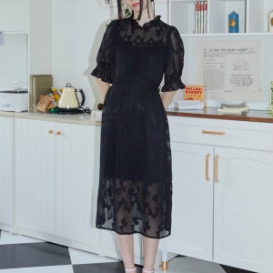 [일루스트리스일루전] BK FLOWER SEE-THROUGH DRESS