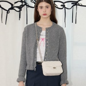 질바이질스튜어트 안나 스몰 퀼팅 체인 크로스백 JLBA5E001WT JLBA5E000BK