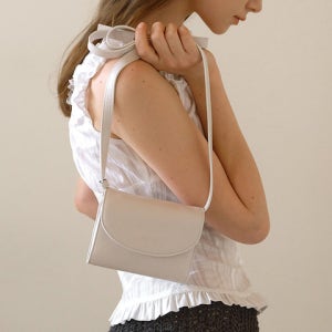 [디베르노] [미니]디베르노 트래블 패스포트 백 (Ivory)