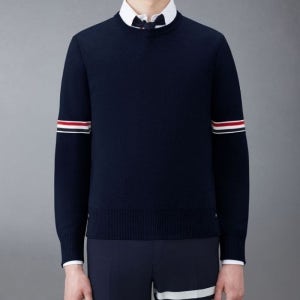 톰브라운 밀라노 스티치 암밴드 크루넥 스웨터 네이비 MKA326A Y3001 415 RWB 암밴딩 밀라노스티치 니트 121376141