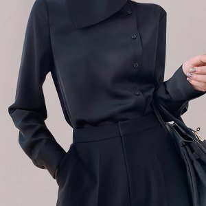 비대칭 칼라 긴팔 셔츠 레이어링 가능
