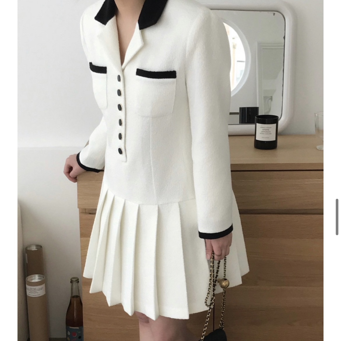 (당일출고)(타임세일) 아미먼트 스토리 배색 플리트 카라 원피스  아이보리