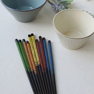 내구성좋은 옻칠로 제작된 라인넷 옻칠 젓가락