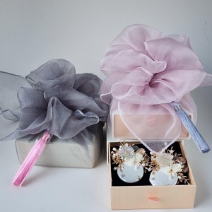 세상2개뿐인 선물 화이트로즈 진주 브로치 혼주 브로치, 이다쥬얼리