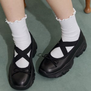 [질바이질스튜어트] [마리] 리본 메리제인 플랫폼 스니커즈 JLSO5F203BK