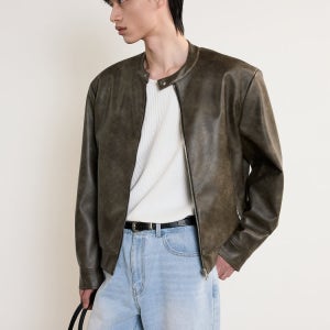 [티엔지티] Faux Leather Bike Jumper (Grayish Khaki) TNJU5E105K2