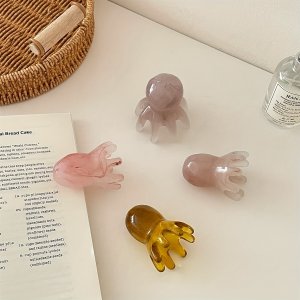 휴대용 문어 두피 마사지기 - 근육 긴장을 위한 휴대용 휴식 도구, 인체공학적 디자인, 다양한 색상 (핑크, 퍼플, 앰버) - 소형 & 여행에 적합한 웰니스 필수품