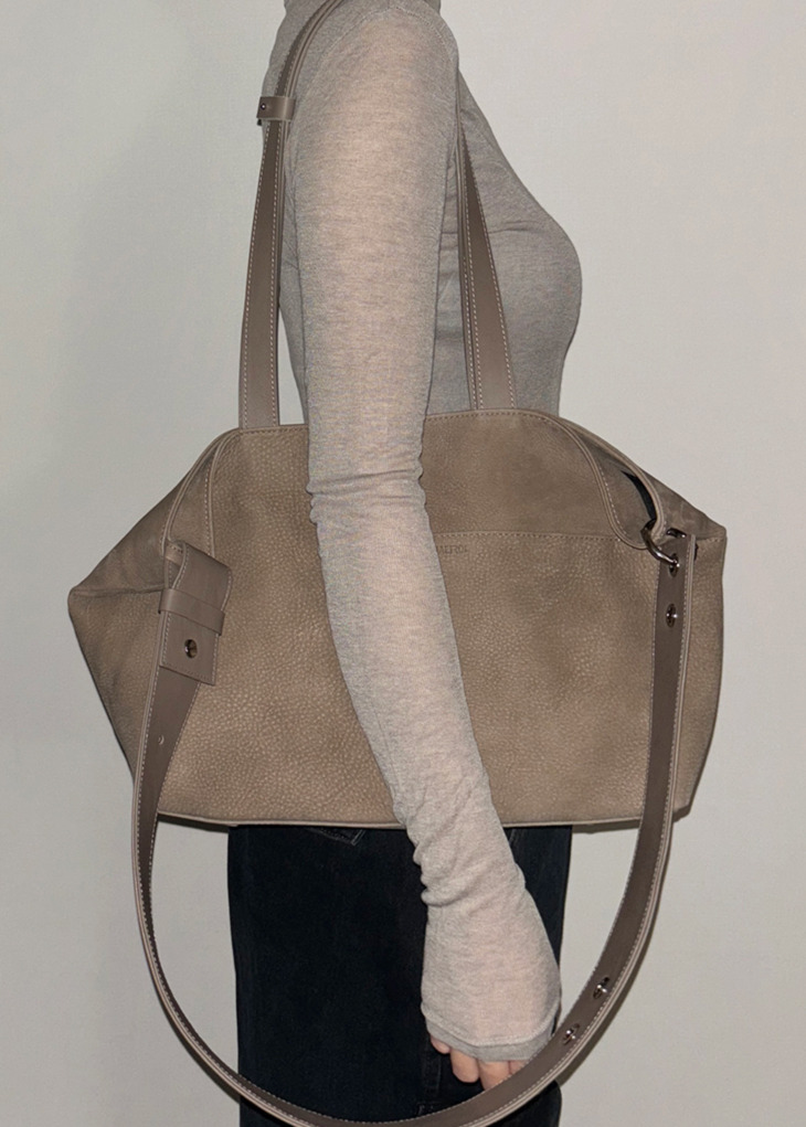 [이채로이] 3WAY SHOPPER BAG TAUPE BROWN NUBUCK