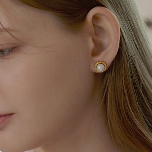 [르웨] [진주귀걸이 증정] Twist pearl earring-Gold