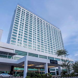 풀먼 쿠칭 / 쿠칭 호텔