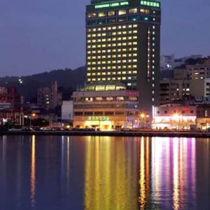 에버그린 로렐 호텔 키룽 / 지룽 호텔