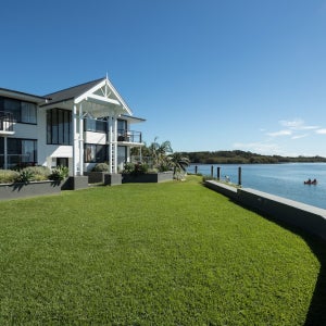 세일스 포트 맥코리 - 바이 리지스 / 포트맥쿼리 호텔