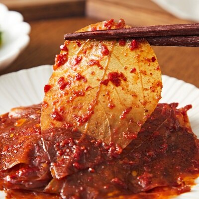 Fermented Yellow Danpung Kongnip (Maple Soybean Leaf) Jangajji (Pickles) 500g