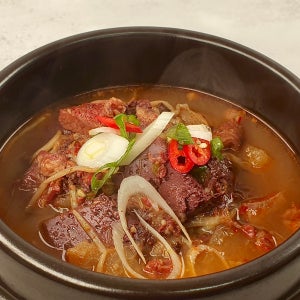 속 풀리는 얼큰한 선지 해장국 1kg(2인분) 1팩