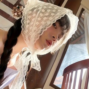폴리에스터 레이스 삼각형 터번 헤드밴드 - 귀엽고 달콤한 프렌치 스타일 헤드스카프, 꽃 장식, 단색, 단일 품목, 할로윈 적합 - 깃털 없음