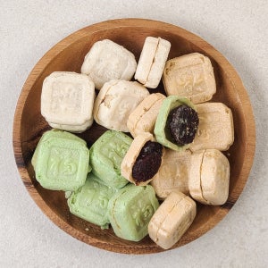 바삭바삭 고소한 모나카 3종 (찹쌀 밤 쑥) 550g(39개입)