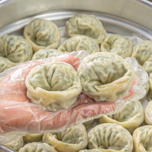 소문난 맛집 만두를 집에서 간편하게! 고기왕만두 1kg