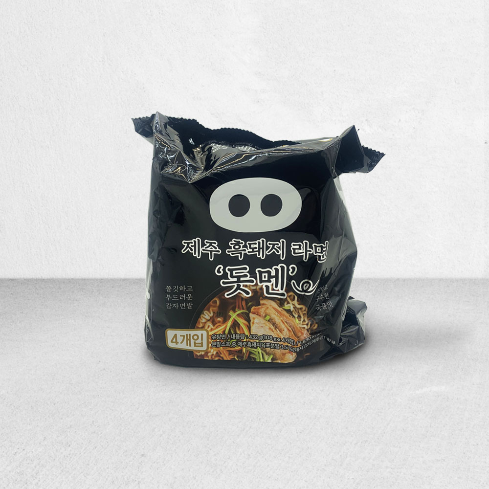 새롬식품 제주 흑돼지 라면 돗멘