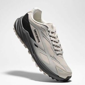 데상트 퓨텍트 V2 Sq123lcr21